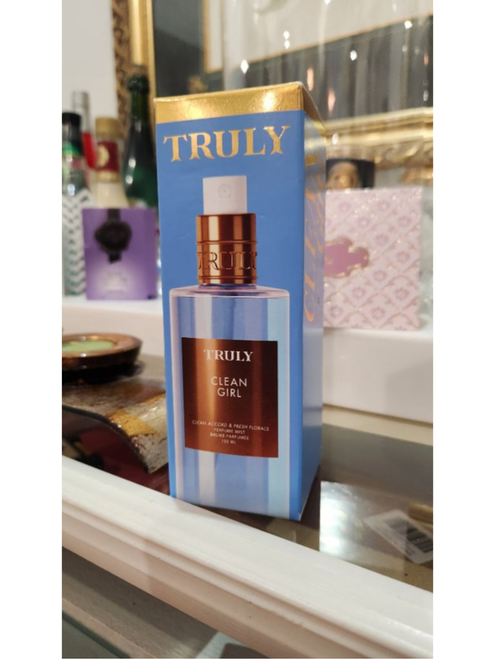 Truly Clean Girl Perfume Mist